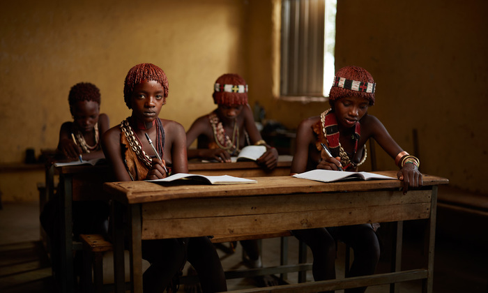 hamar_tribe_ethiopia_omo_valley_school_01 (700x420, 85Kb)