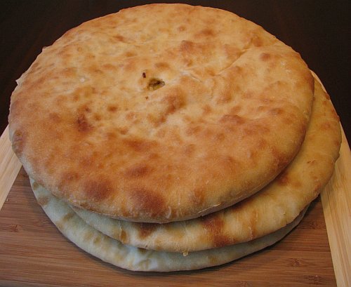 Кабускаджын (осетинский пирог с капустой и сыром) (1) (500x409, 39Kb)