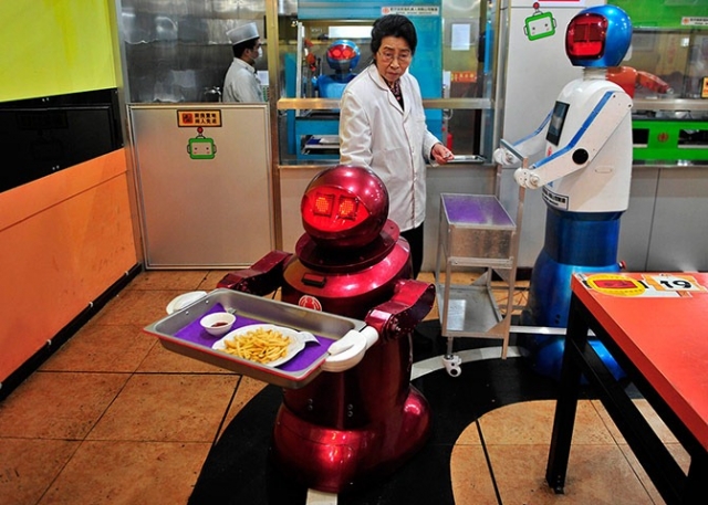 ресторан с роботами в харбине 6 (640x457, 236Kb)