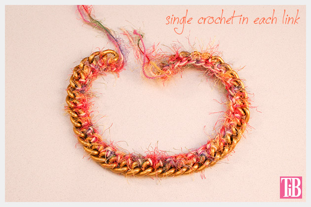 crochet-necklace-2 (630x420, 82Kb)