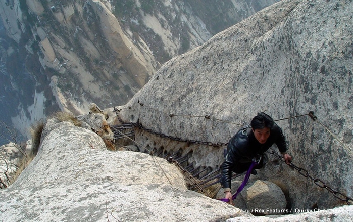 Великие дорожки Китая: Головокружительные тропинки (The great walkway of China: vertigo-inducing footpath)