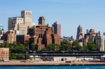 Превью 800px-Brooklyn_view_from_south_seaport (700x466, 289Kb)