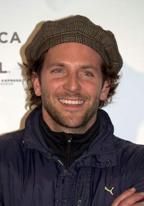 4208855_800pxBradley_Cooper_at_the_2009_Tribeca_Film_Festival (488x700, 219Kb)