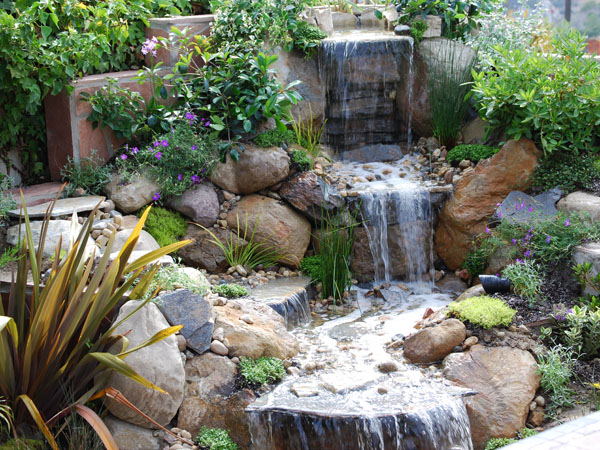 backyard-fountain (600x450, 167Kb)