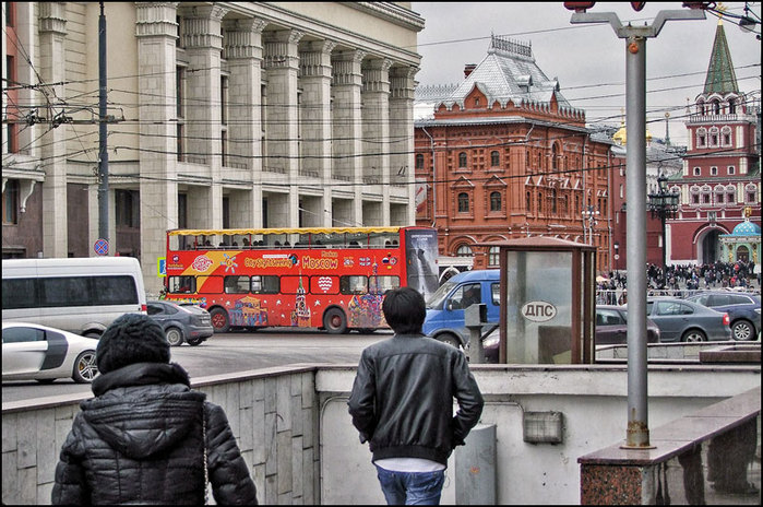 Экскурсионный автобус Hop On Hop Off в Москве/3673959_6 (700x464, 127Kb)