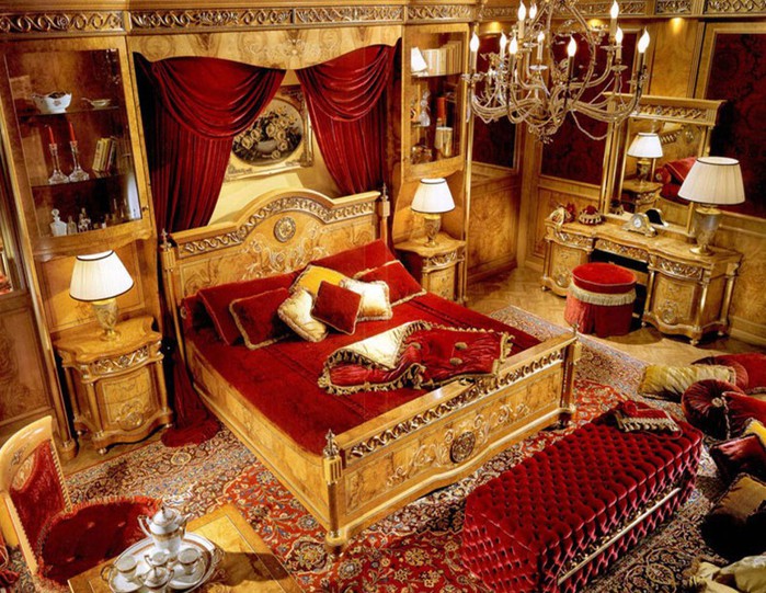 Baroque - the wrong pearl of the European style.