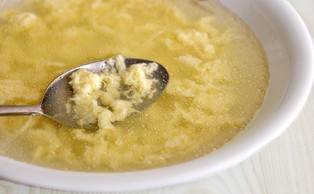 http://img0.liveinternet.ru/images/attach/c/8/99/986/99986456_soup_with_flakes9.jpg