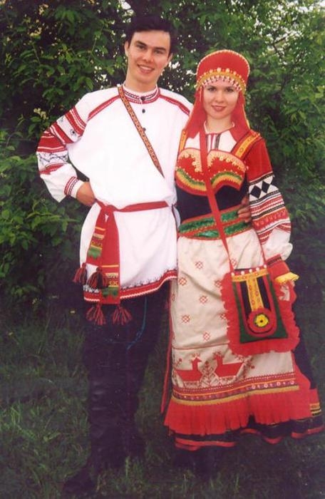 russkie_narodnuye_kostyumuy (456x700, 173Kb)