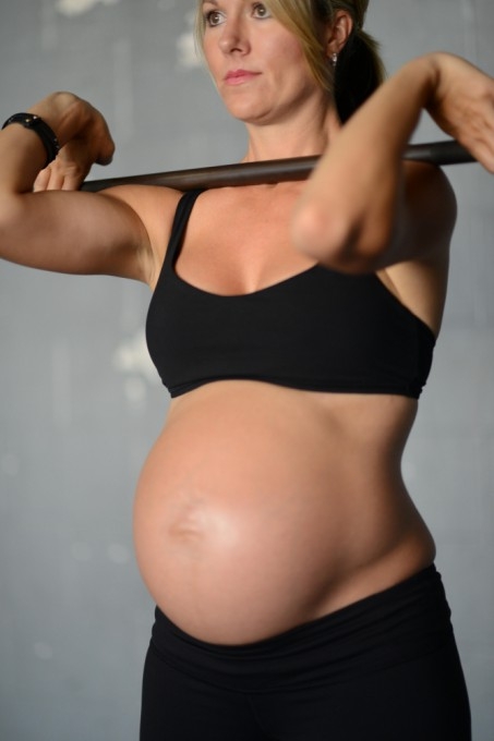Леа–Энн Эллисон беременная фотосессия 12 (453x680, 93Kb)