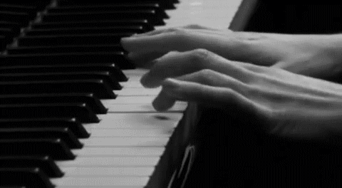 Image result for игра на фортепиано gif