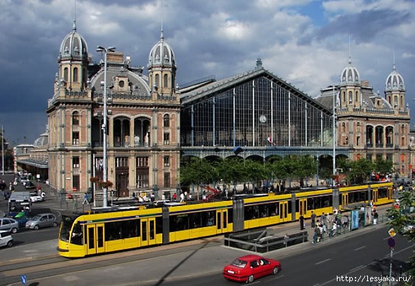 3925073_budapesttramsiemens (600x414, 218Kb)