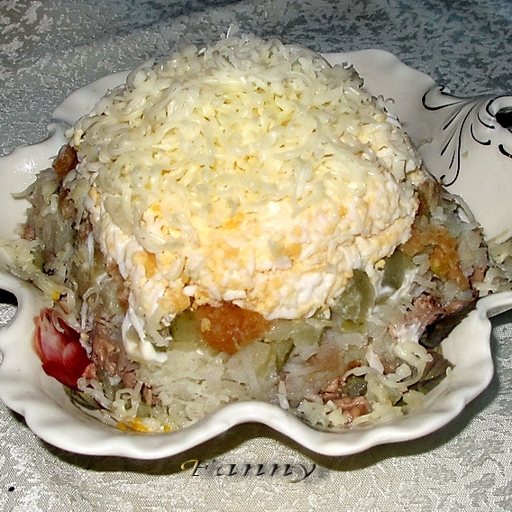 Праздничный салат из печени трески ЕГИПЕТСКАЯ ПИРАМИДА (568x568, 320Kb)