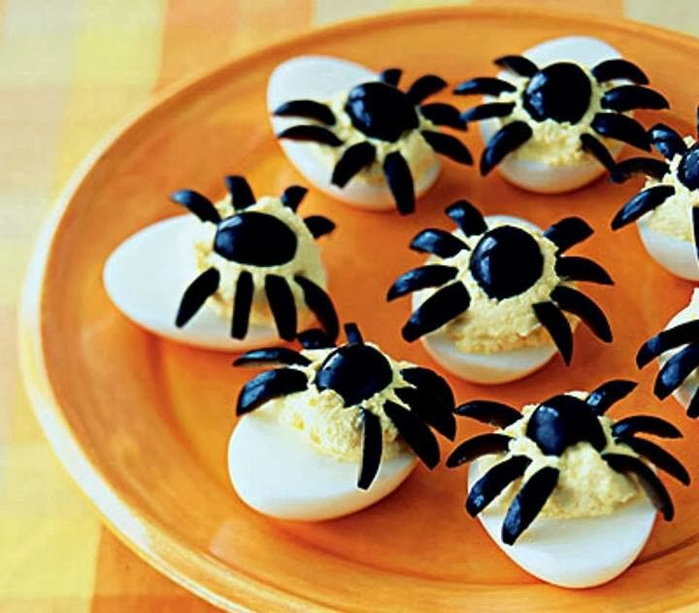 Spooky-Spider-Eggs (700x613, 399Kb)