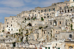 Превью Sextantio-Le-Grotte-Della-Civita-hotel-3 (700x461, 480Kb)