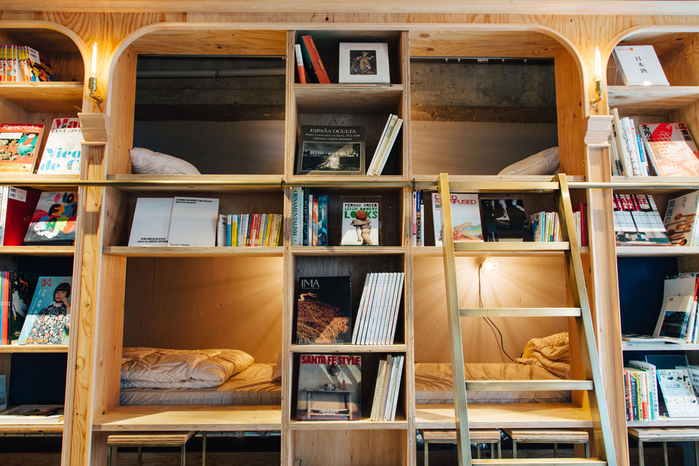 Book and Bed 6 (700x466, 462Kb)