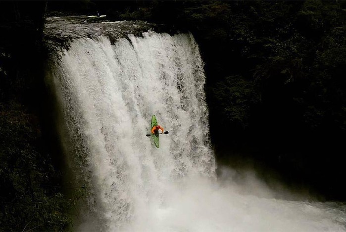 Обошлось без белфи. Самые популярные майские фотографии от Instagram