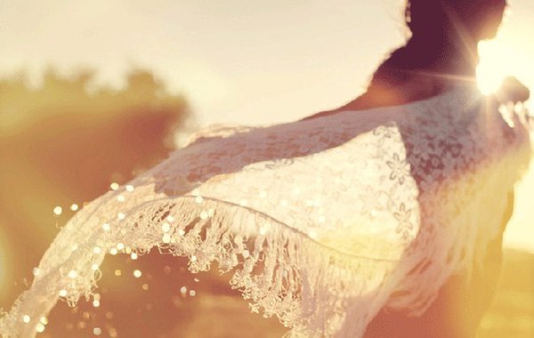 6108242_kapelka_sveta (600x380, 36Kb)