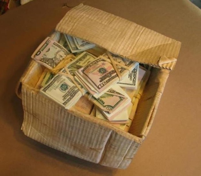 Как превратить деревянный брусок в коробку денег