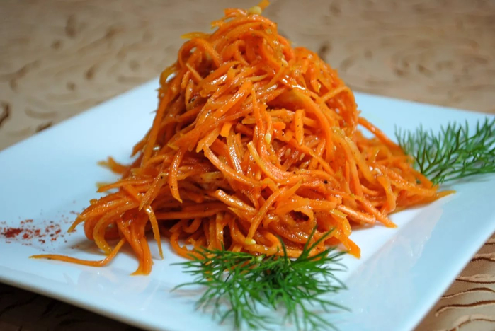 корейская морковь 1 (700x468, 309Kb)