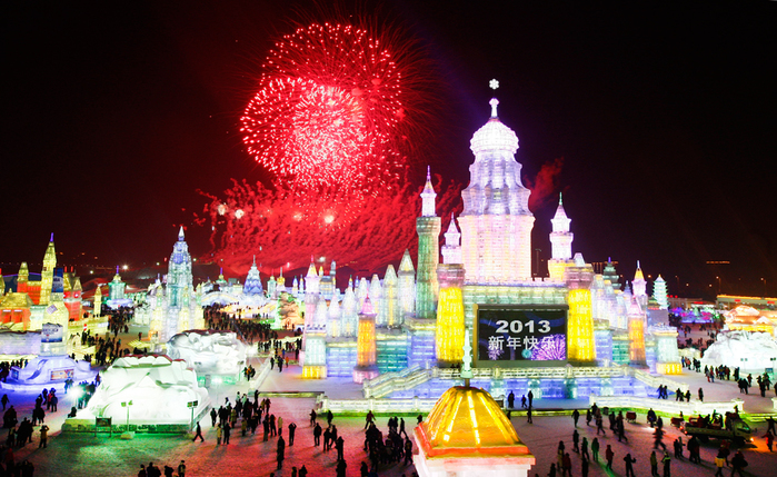3509984_HarbiniceandSnowFestival (700x429, 398Kb)