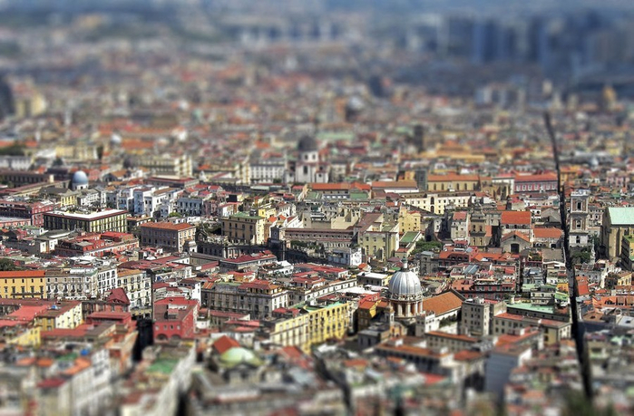 tiltshift47 (700x459, 386Kb)