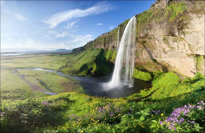 Vodopad-Selyyalandsfoss-v-Islandii (700x454, 65Kb)