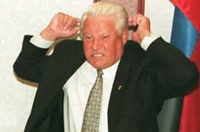 Как Борису Ельцину хотели объявить импичмент