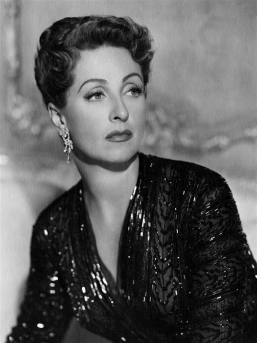 5229398_Danielle_Darrieux_Five_Fingers_3_2_ (525x700, 189Kb)