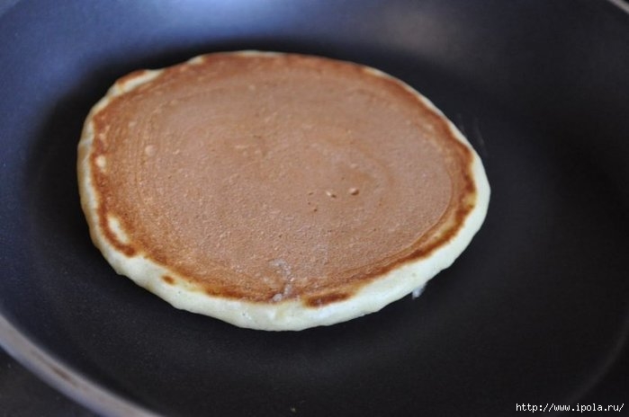 2835299_American_pancakes_Amerikanskie_blinchiki6_813x540 (700x464, 112Kb)