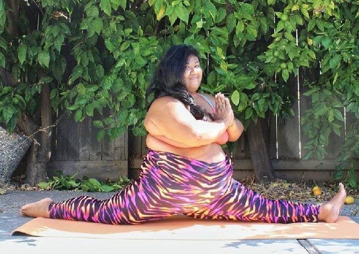 Секси йога от пампушки из Сан Хосе. Как заниматься спортом с весом больше 100 килограммов