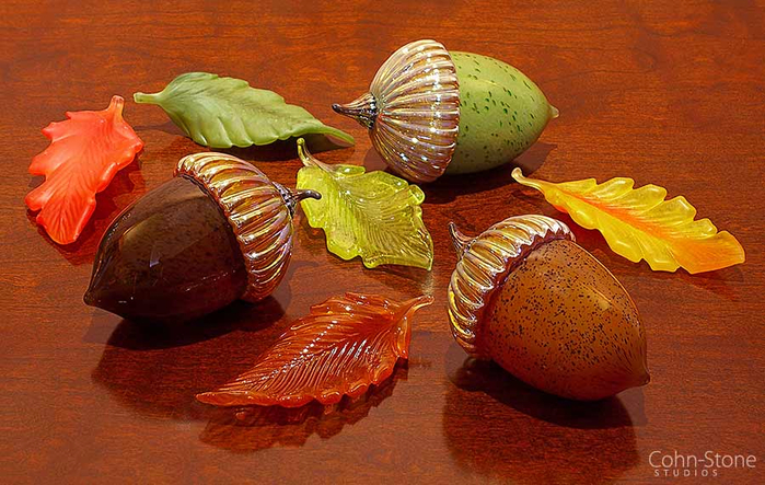 glass-acorn-leaves (700x443, 429Kb)