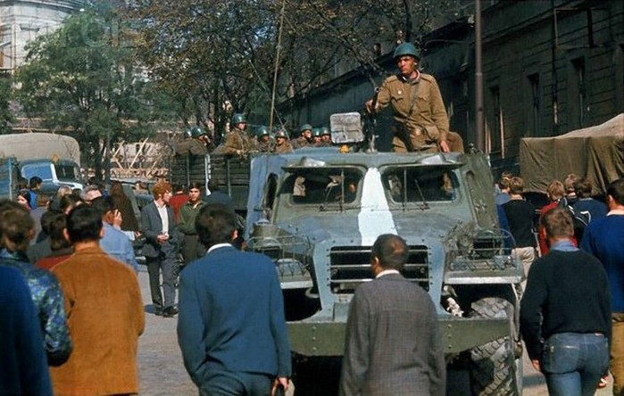 Почти 50 лет операции «Дунай». Взгляд на факты о «защите социалистических завоеваний в Чехословакии»