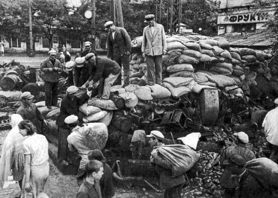 Какие советские города бомбили первыми в начале войны 22 июня 1941 года 