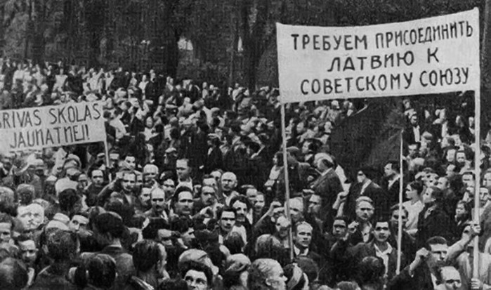 Как СССР в 1940 году присоединил Прибалтику