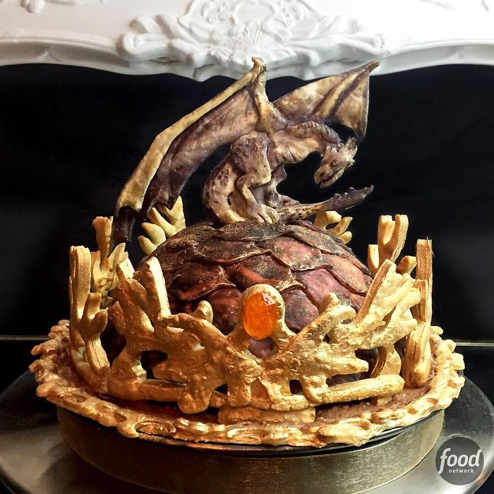 A-cooking-artist-creates-incredible-pies-that-would-be-a-sin-cut-them-5a6adf47a1598__700 (700x700, 374Kb)