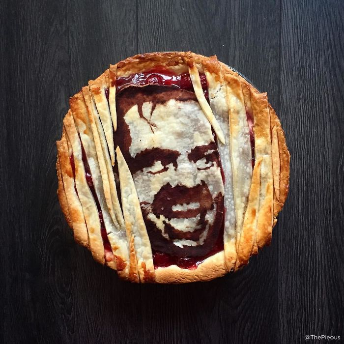 Artist-makes-incredible-pies-pop-culture-it-seems-a-crime-to-eat-a-work-of-art-of-this-5a6a27e4acbd7__700 (700x700, 306Kb)