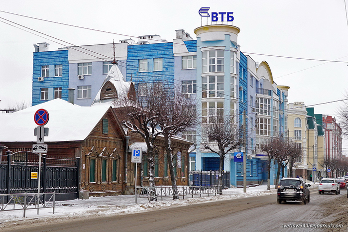 12 DSC08195 деревянный дом Лаврентия Загоскина (ул.Вознесенская,64) pscut (700x466, 442Kb)