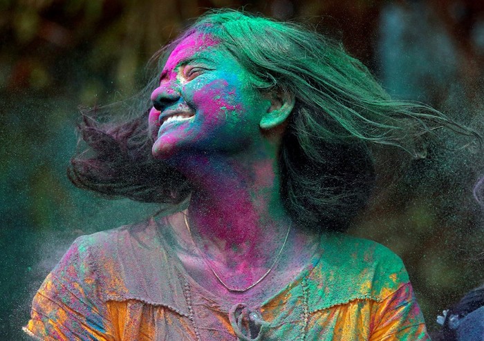 Индийский фестиваль красок Холи 2018 года