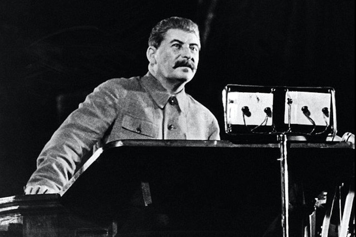 Как у Сталина получилось забрать всю власть в СССР в свои руки