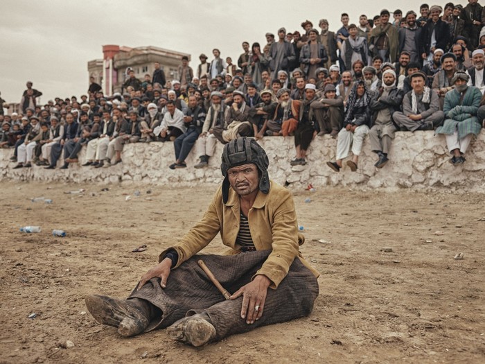Древняя афганская забава бузкаши: фотографии Балаза Гарди