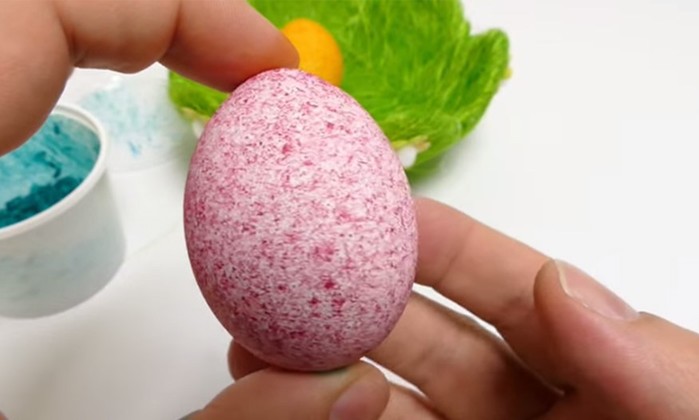 Как покрасить яйца рисом: простейший способ за считанные минуты