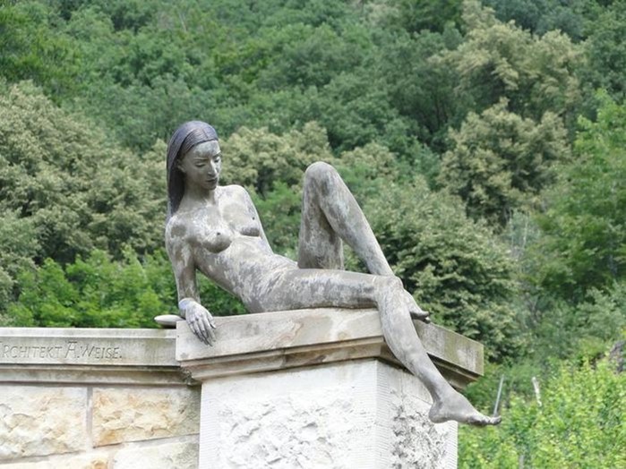 Невероятные фонтаны скульптора Малгожаты Ходаковской