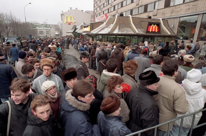 Самые шокирующие факты о жизни в России 90 х годов