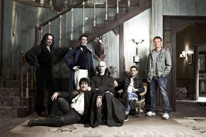6073048_whatwedointheshadows_174496 (700x467, 42Kb)