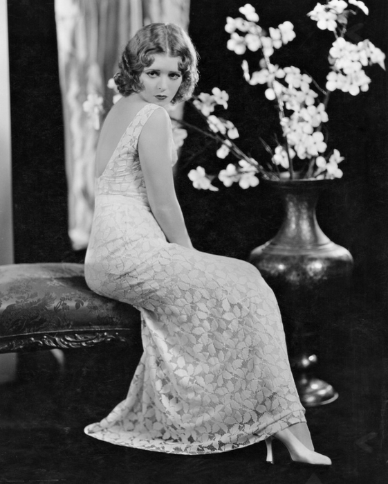 800 Clara Bow  (561x700, 214Kb)