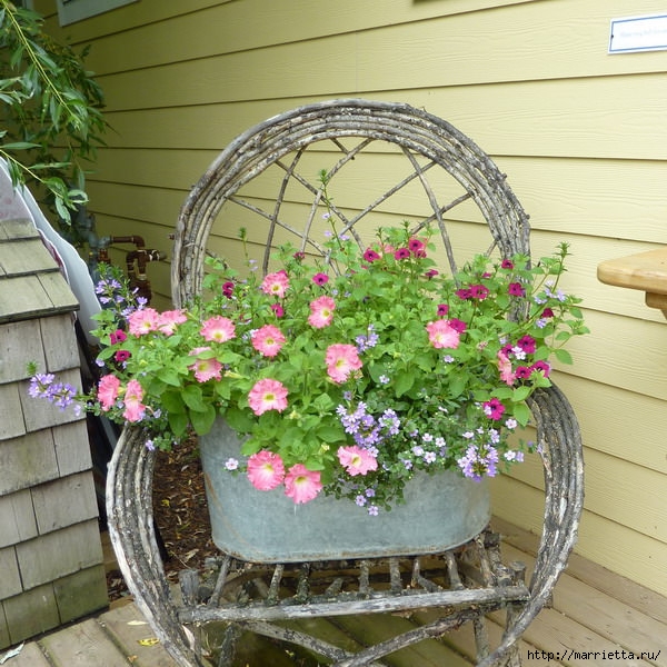 Старые стулья для украшения сада. Идеи (15) (600x600, 265Kb)