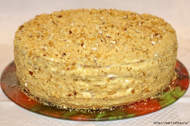 Медовый торт с орехами и черносливом (15) (655x435, 228Kb)