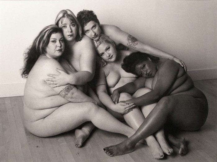 Леонард Нимой отстаивал полных женщин с помощью фотографии