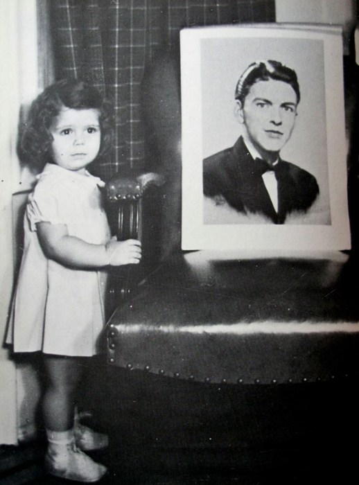 27f760de0b8b060798921c57c223ff76--frank-frank-nancy-sinatra (518x700, 242Kb)