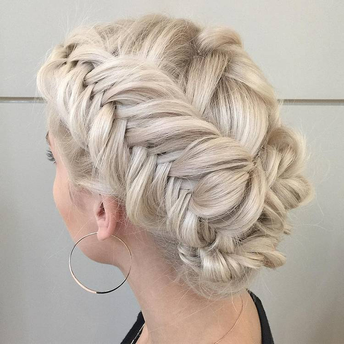 JamAdvice_com_ua_wedding-hairstyles-with-braids-02 (700x700, 353Kb)